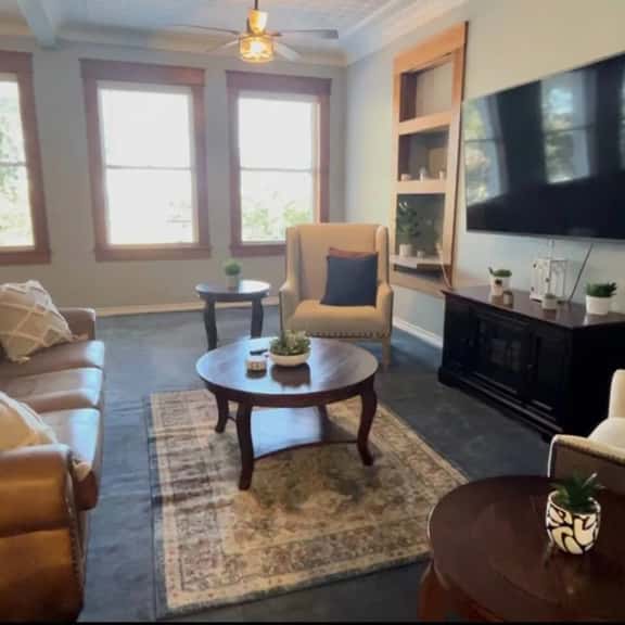 The Arlington Apartment - Image 1