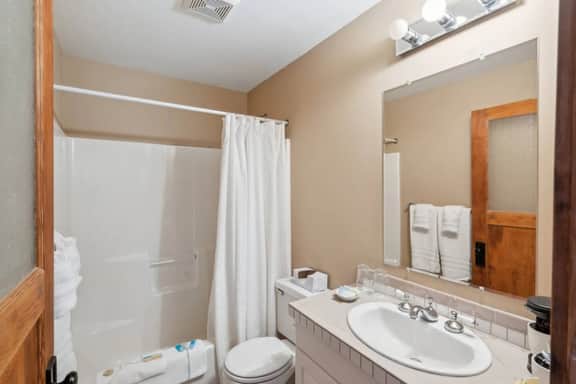 The Galveston Room - Image 3