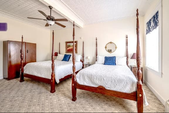 The Burnet Room - Image 1