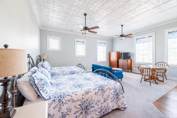 The Dallas Apartment - Image 1