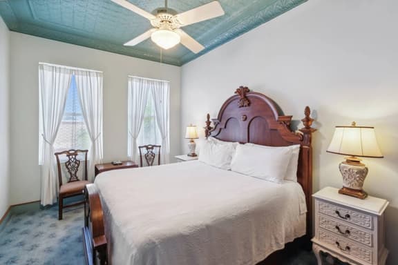 The Fort Worth Room - Image 1